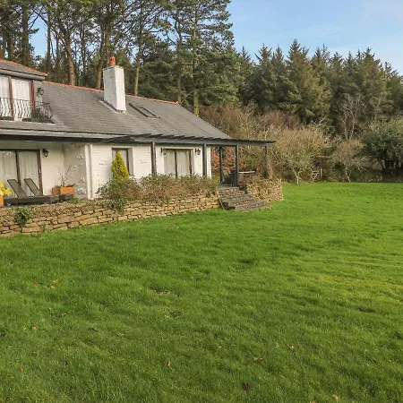 Holiday home Cedar *